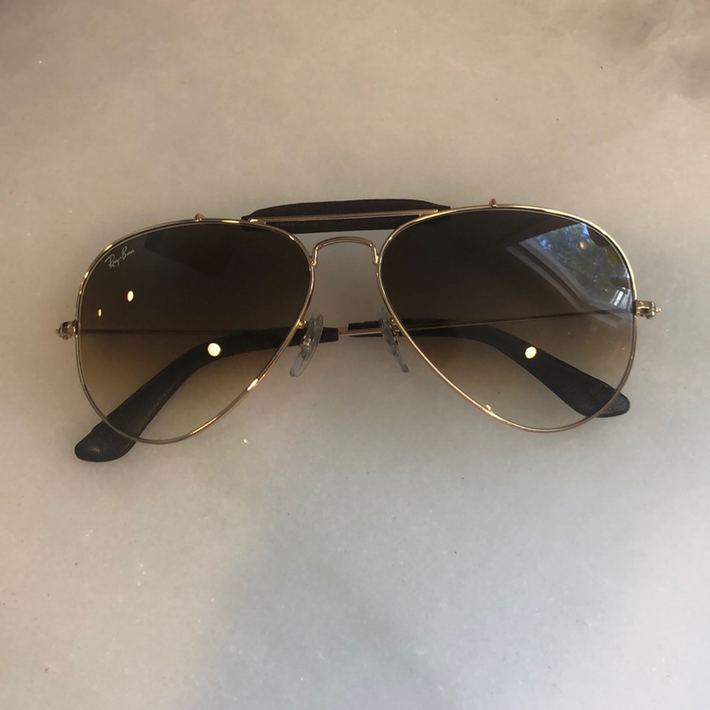 Ray ban aviators